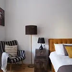 Miro Skolas Exclusive - Spacious Chic, Free Parking شقة *