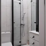 Apartment Miro Skolas Exclusive - Spacious Chic, Free Parking *